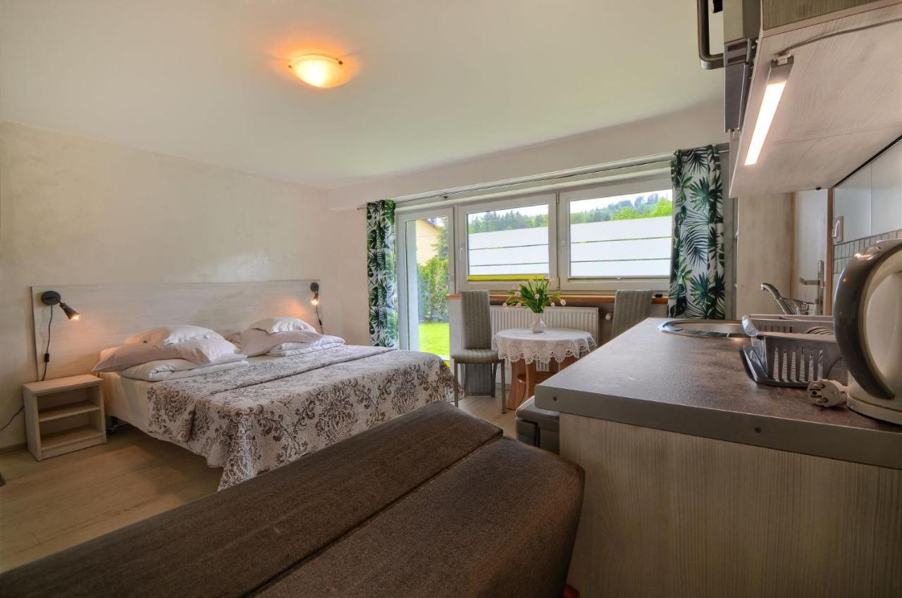 Willa Cyprys - Pokoje I Apartamenty Z Aneksami - Centrum Wisla Ngoại thất bức ảnh
